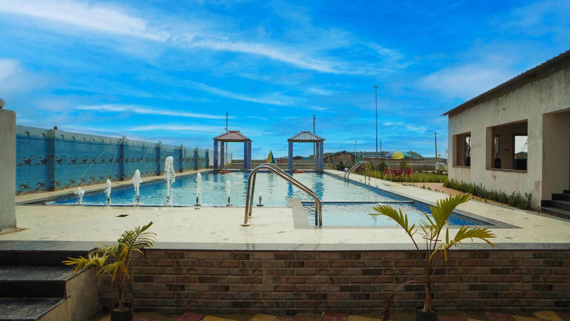 Sea Queen Beach Resort On Beach !! Couple Friendly Family Resort !! Mandarmani Exteriér fotografie