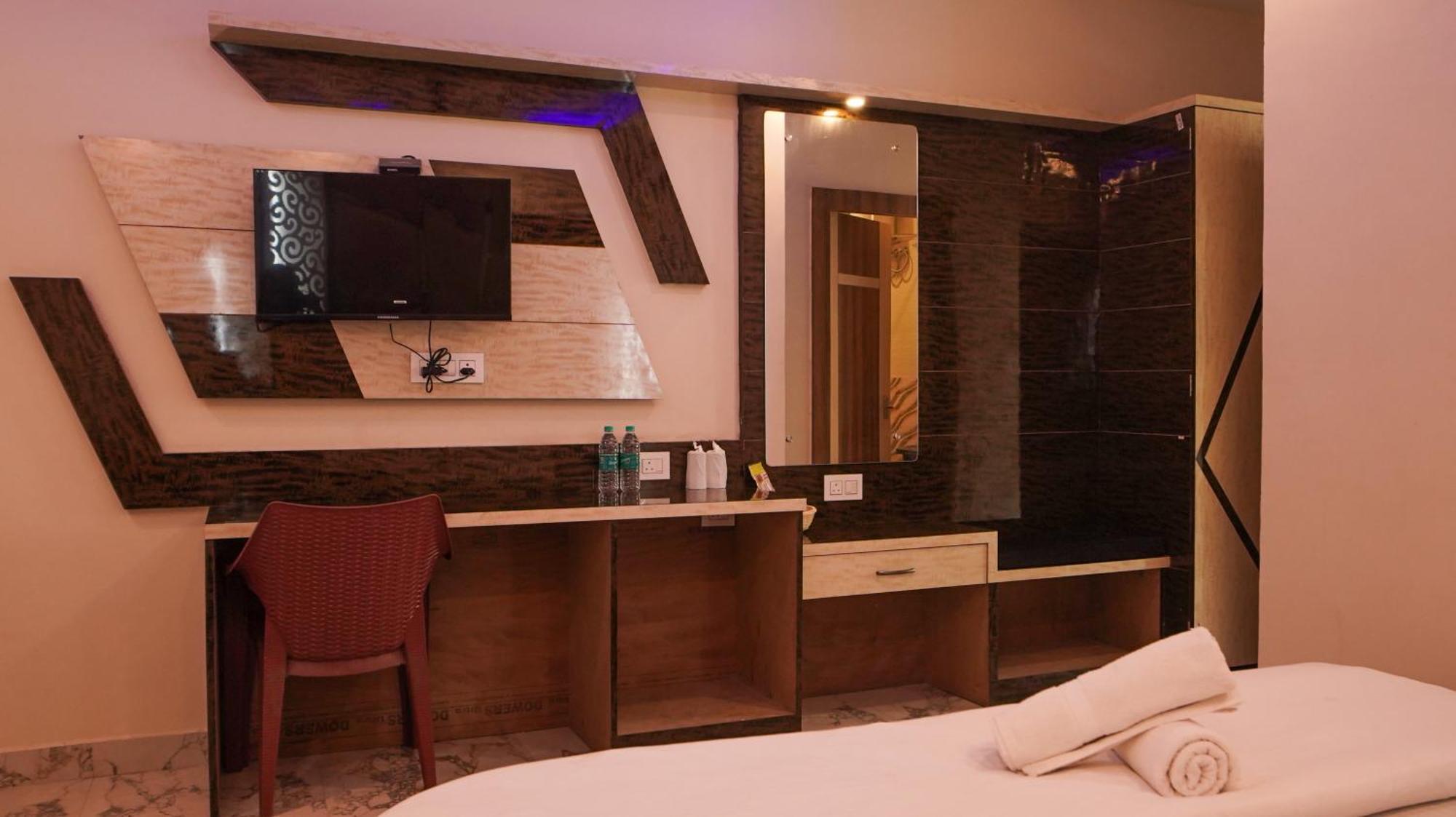 Sea Queen Beach Resort On Beach !! Couple Friendly Family Resort !! Mandarmani Exteriér fotografie