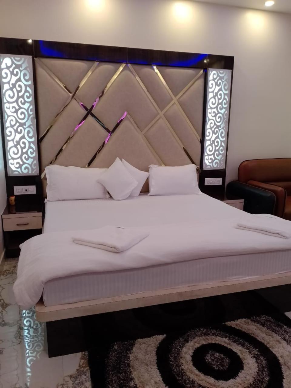 Sea Queen Beach Resort On Beach !! Couple Friendly Family Resort !! Mandarmani Exteriér fotografie